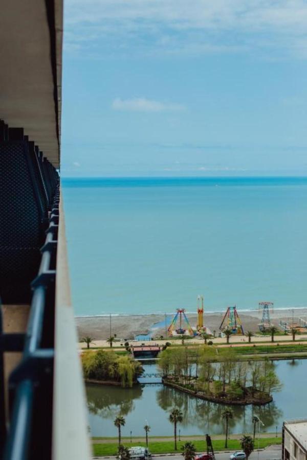 General Sea View Apartments In Orbi City Batumi Exteriér fotografie